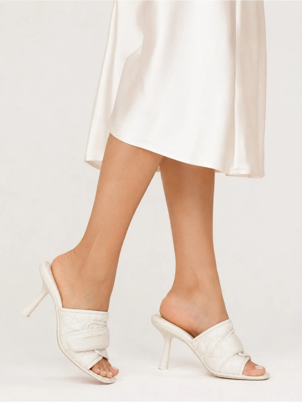 Christian Dior Paris Ivory Quilted Mule Heels EU 38.5 US 8.5